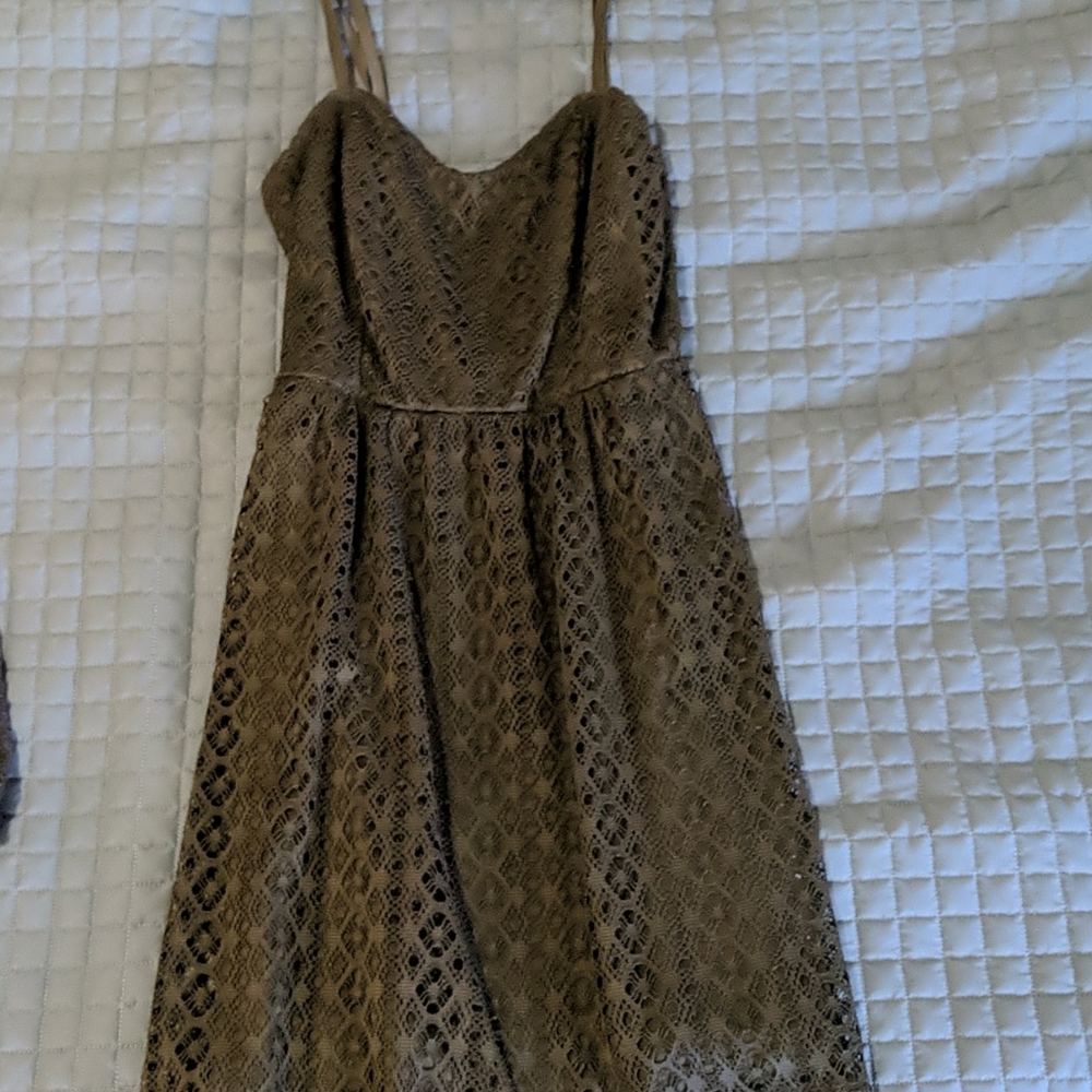 Lace green dress